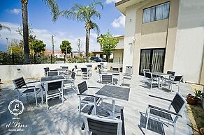 Hotel d’Lins Ontario Airport