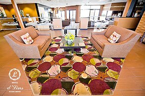 Hotel d’Lins Ontario Airport