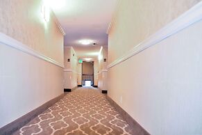 Comfort Inn & Suites Vancouver Downtown City Center