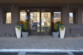 Comfort Inn & Suites Vancouver Downtown City Center