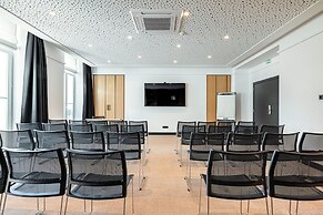 Hôtel Apollinaire Nice