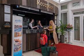 The Diplomat Hotel and Spa