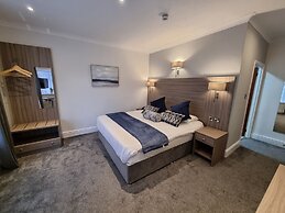 The Diplomat Hotel and Spa