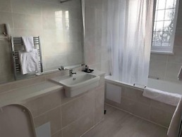 The Diplomat Hotel and Spa