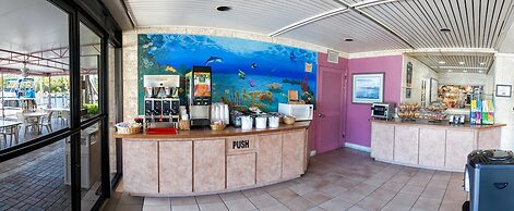 Marina Del Mar Resort and Marina