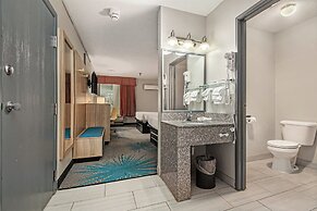 Days Inn & Suites by Wyndham Mt Pleasant