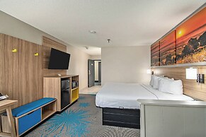 Days Inn & Suites by Wyndham Mt Pleasant