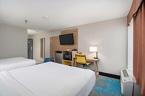 Days Inn & Suites by Wyndham Mt Pleasant