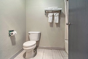 Days Inn & Suites by Wyndham Mt Pleasant