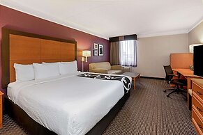 La Quinta Inn & Suites by Wyndham Tacoma - Seattle
