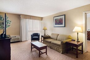 Red Lion Hotel & Conference Center Cheyenne