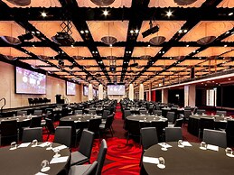 Pullman Melbourne on the Park