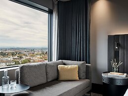 Pullman Melbourne on the Park