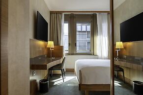 Hilton Milan