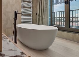 Hilton Milan