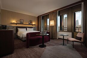Hilton Milan