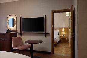 Hilton Milan