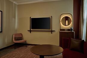Hilton Milan
