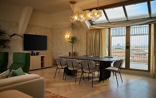 Hilton Milan