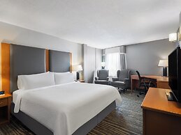 Holiday Inn Calgary-Airport by IHG