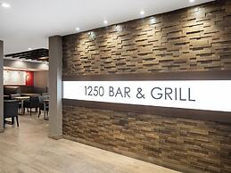 Holiday Inn Calgary-Airport by IHG