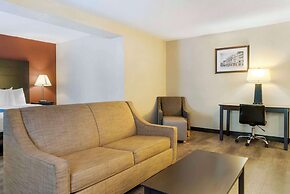 Best Western Greenfield Inn