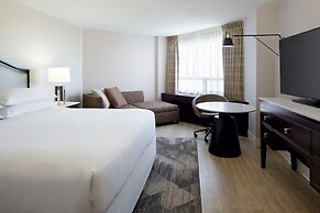 Sheraton Montreal Airport Hotel