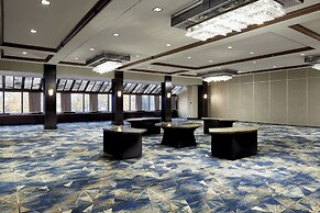 Sheraton Montreal Airport Hotel