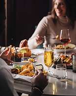 Sheraton Montreal Airport Hotel