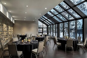 Sheraton Montreal Airport Hotel