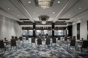 Sheraton Montreal Airport Hotel