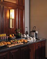 Sheraton Montreal Airport Hotel