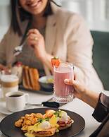 Sheraton Montreal Airport Hotel