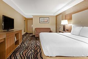 Best Western Summit Inn