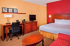 Courtyard by Marriott Orlando Airport