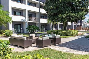 Courtyard by Marriott Orlando Airport