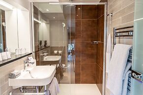 Low Wood Bay Resort & Spa