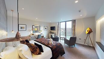 Low Wood Bay Resort & Spa