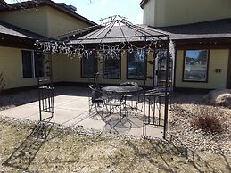 Nisswa Inn and Suites