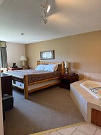 Nisswa Hotel and Suites