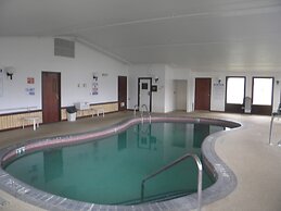 Nisswa Inn and Suites