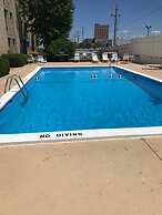 Days Hotel & Conference Center by Wyndham Danville