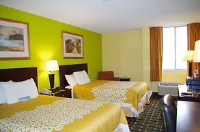 Days Hotel & Conference Center by Wyndham Danville
