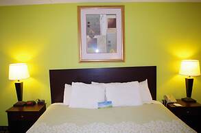Days Hotel & Conference Center by Wyndham Danville