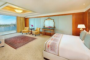The Nile Ritz-Carlton, Cairo