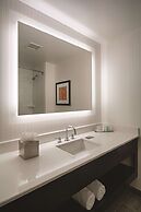 DoubleTree by Hilton Hotel Bristol, Connecticut