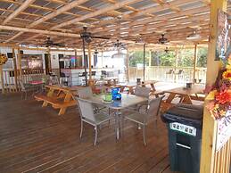 Country Hearth Inn & Suites Cartersville