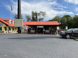 Country Hearth Inn & Suites Cartersville