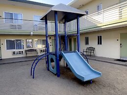 Quality Inn & Suites Anaheim At The Park