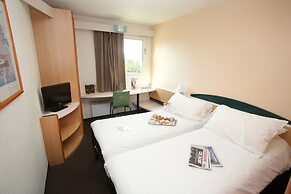 ibis Auxerre Sud